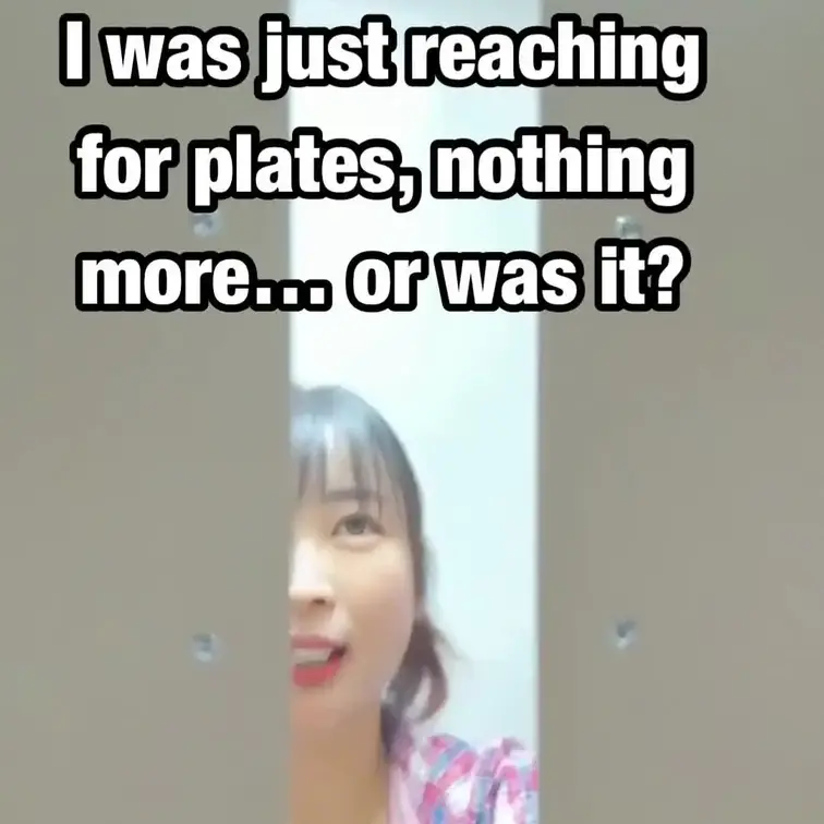 見てたの、お皿じゃなくて…ですよね？😉