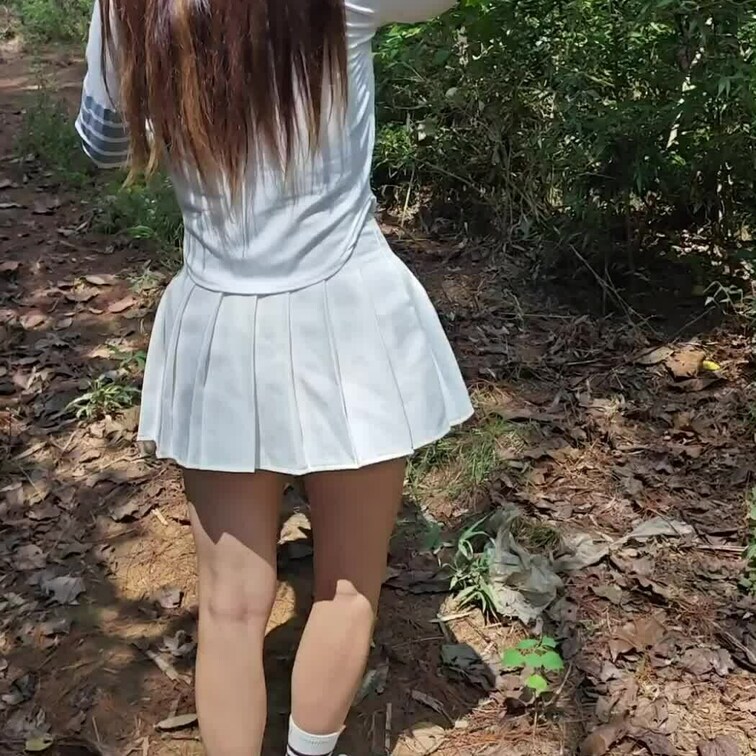 秋は落ち葉🍂掃除が大変なんだよね😓
でも綺麗にしておきたいから頑張る💪🧹✨