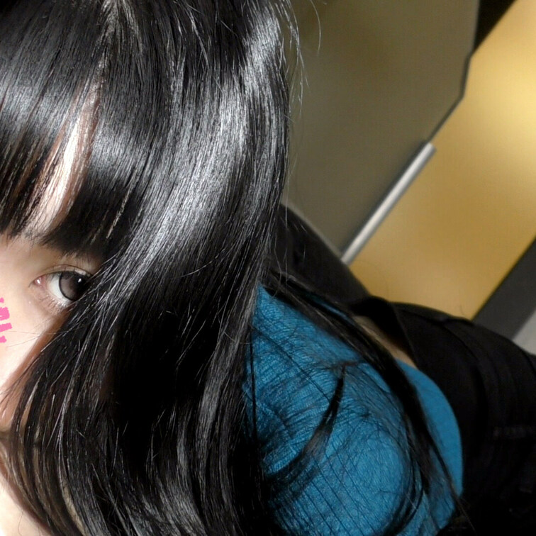 顔出し【個人撮影】黒髪ロングの美少女とハメ撮り映像流出_S級素人○○○に連続種付けSEX
本編はこちら
https: