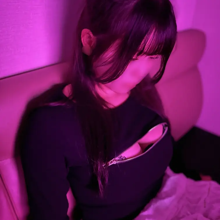 おひさ🎶 新しい画角で撮影してみたよ～！

編集中だから今のうちに上位プランに入ってみて❕