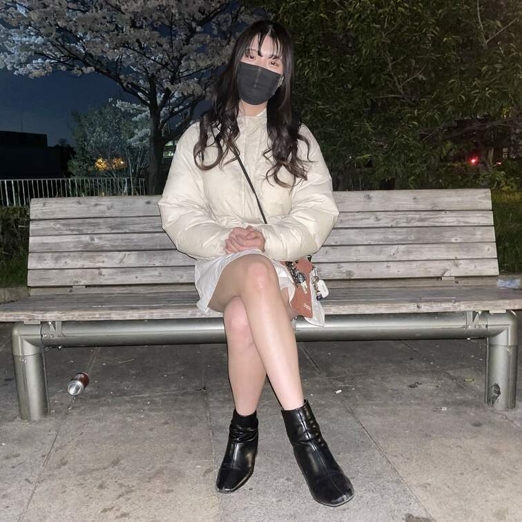 夜の公園寒い