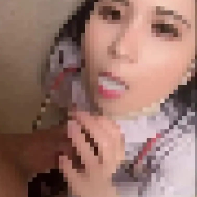 ここはどこでしょうか？？🫣
 
 お仕事中にフェラ😘💋
 これも立派な看護師さんのお仕事なんです♡

最後はも
