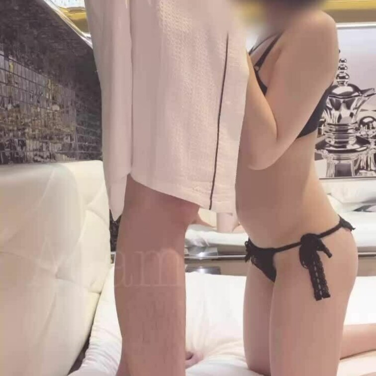 えちえちな下着を付けてきてくれた19歳

フリープラン限定サンプル