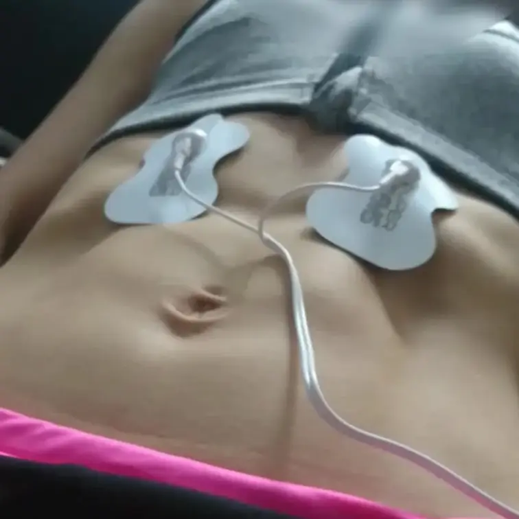 腹筋美女えぬさんの腹筋トレーニング①
