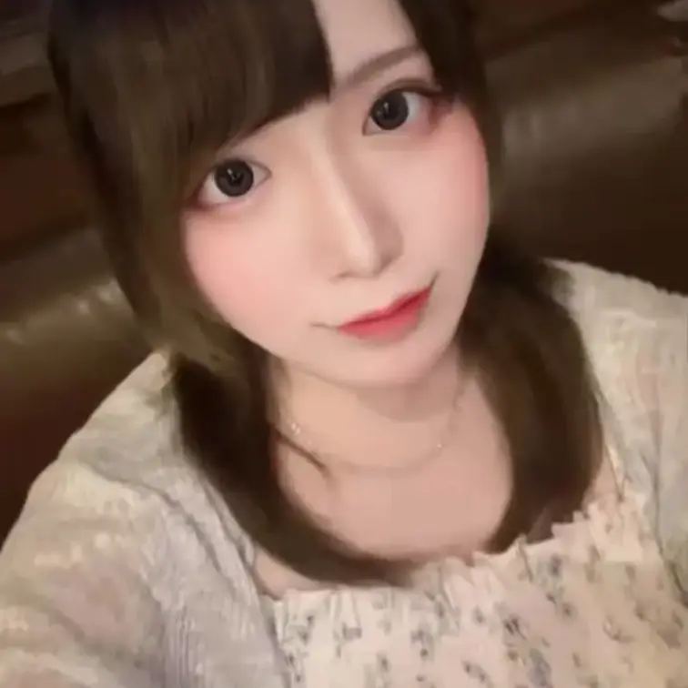 はじめまして！みおりです♡
オナニーとコスプレが大好きなごく普通の女の子です(⸝⸝ .  ̫ . ⸝⸝)♡
少しでも