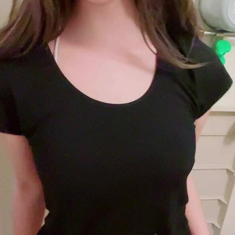 今日の下着動画〜
今日はフルバックのおパンツでしたが、シミ汚れすごいの笑笑