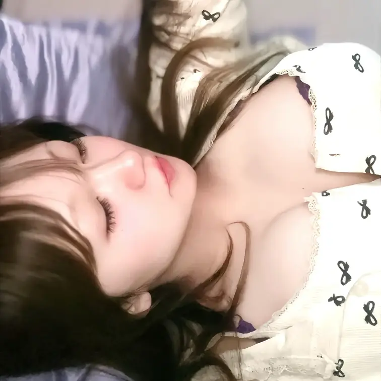 ごろんっ🐰💜