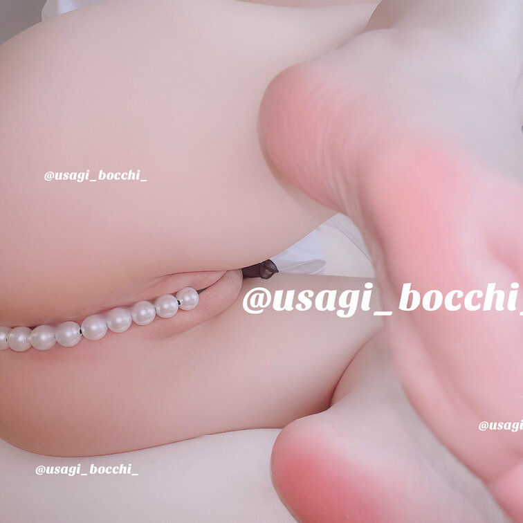 フォロワーさん全員に送ったけど
見れてない人いるみたいだから投稿もします！
ぷにぷにまんにく 😗🤍🤍
ナニ挟みたい