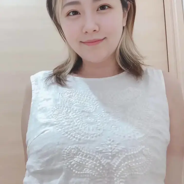 右上の【♡】を押してから見て欲しいです❤️
30秒のおっぱい動画

#巨乳
#人妻
#おっぱい
#乳首
#