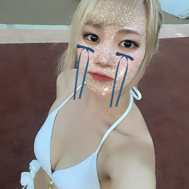 【マスク顔出し】
DMをくれた秋元真夏似のまりちゃん（21歳Dカップ）とのオフパコ2回目🏨低身長なのにしっかりと締まっ