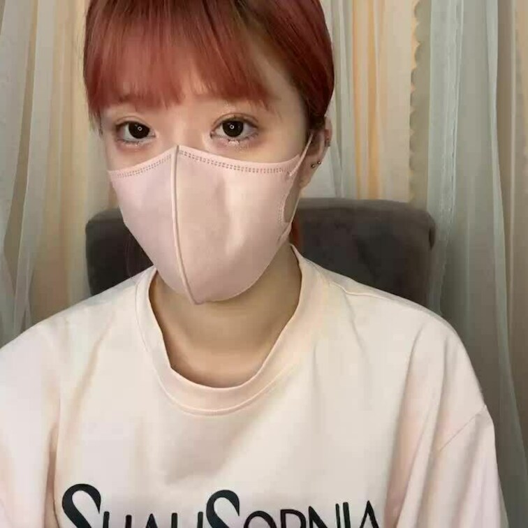【みれい 20 歳】

みれいさんのライブ配信動画です
生配信 だと、1 回の有料配信を視聴すると、おおよそ平均 
