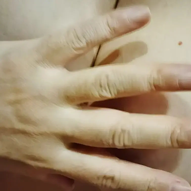 ♥️交尾動画♥️大好きな騎乗位
いよいよ攻守交代だ
今度はRemiがREDを攻める騎乗位だ
REDの上に跨ると