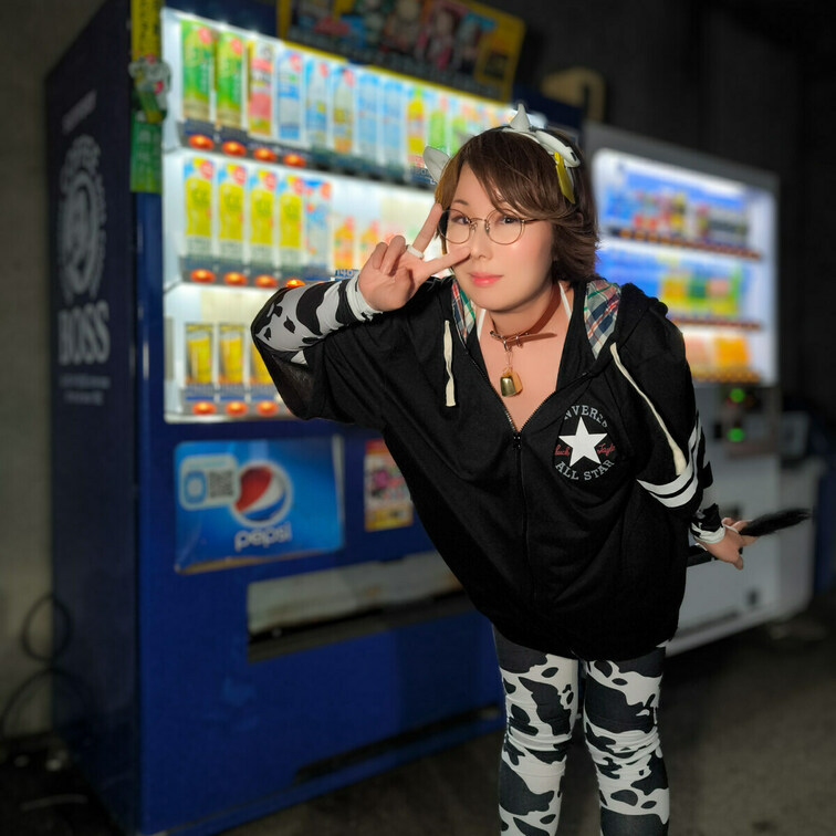 夜おさんぽする牛さん
