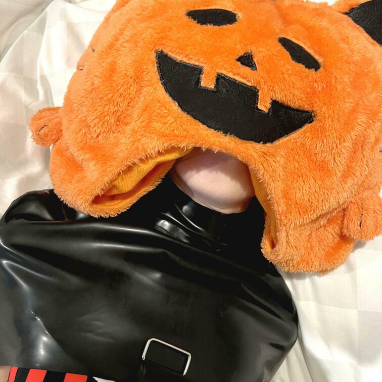 静止画報告その1 去年のハロウィンのときに撮影したかぼちゃを今年も引っ張り出してみました🎃