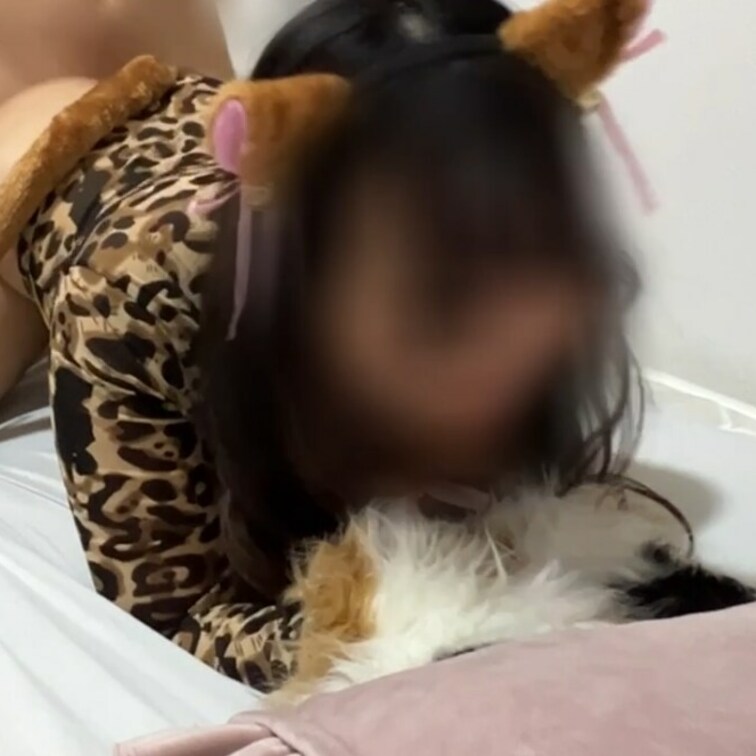 猫の日第二弾💖発情ニャンコに種付けセックス
ゆりにゃん（ゆり豹？）をバチバチに○○○して・・・

ゆりのキツキツp