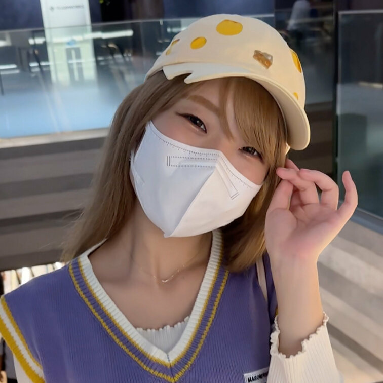 #105【AKANE 25歳】
今回ストリートスナップに協力してくれたのは、原宿系コーデを着こなすAKANEちゃん😎
