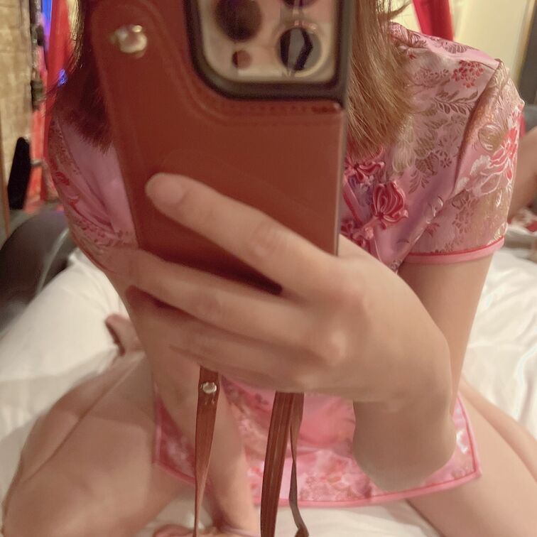 チャイナ🇨🇳服好き
旦那とお出かけした時の。