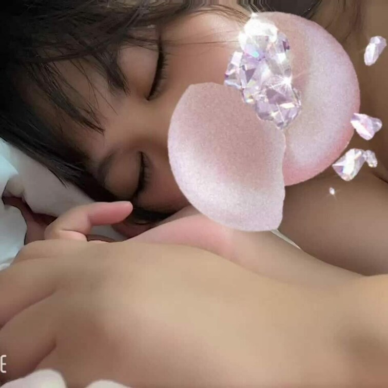 添い寝風にねてるやつ
事後っぽく🙊💓