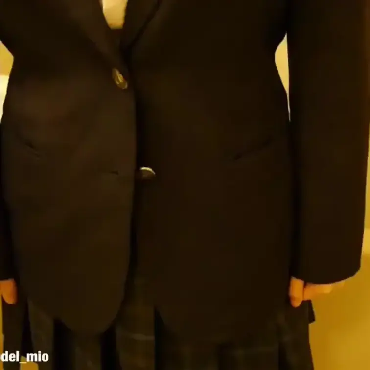 有料会員様向けの動画となってます。
内容は以前からリクエストの多かった足で物を踏むという内容になっております。
今回