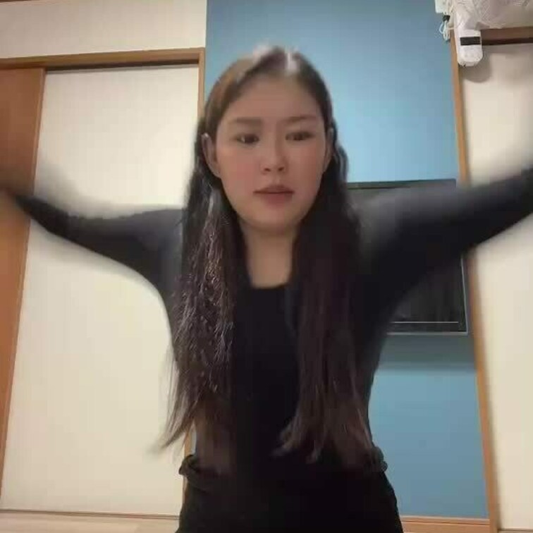 皆様いつもご購入ありがとうございます☺️
今回のくすぐり動画はこちらです👍

是非見てあげてくださいね(  ˆОˆ