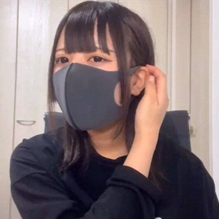 【りん 18 歳】

りんさんのライブ配信の課金部分を【見逃し配信】できちゃいます

生配信 だと、1 回の課金