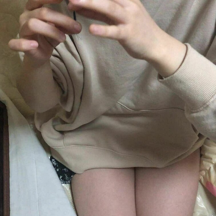 復元データから！ノーブラ時の乳首ってなんでこんなに触りたくなるんだ😗