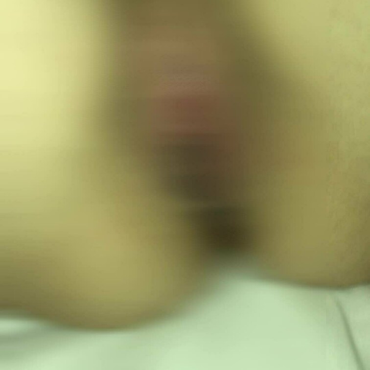 ピアスとえちが大好きな女の子のおマ〇コ接写です。

僕はパイパンが好きなのでこの子はもう言う事ない🍑
とてもキレイ