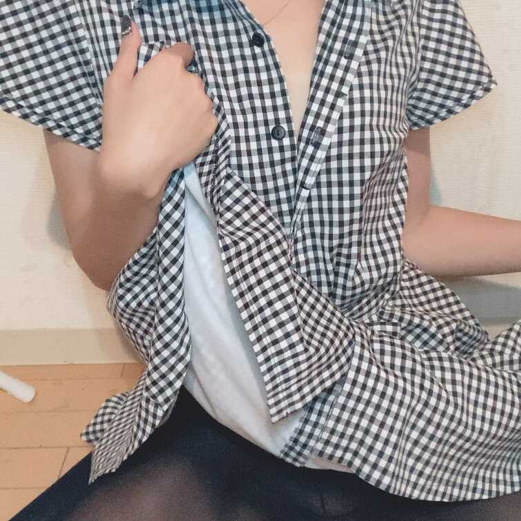脱がして…？💗