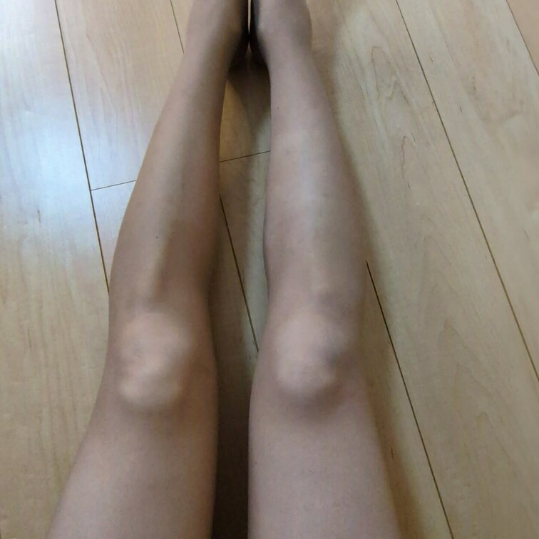 ベージュのストッキングです♪