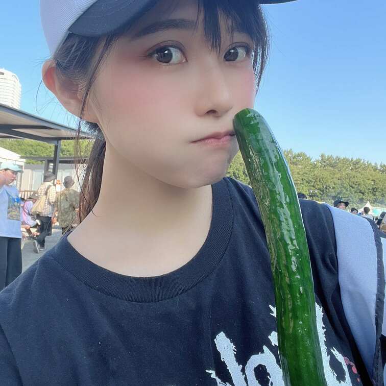 サマソニの屋台で買ったきゅうりちゃん🥒

なんと、このきゅうり4本も買ったの😆💦

浅漬けだいすきで、屋台で売っ
