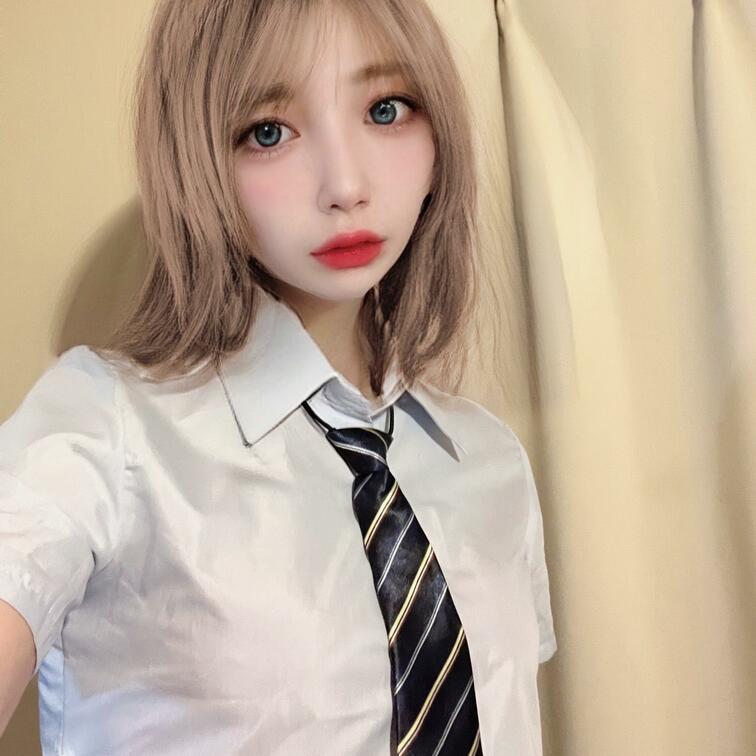 いいねが３００超えました
ありがとうございます。お礼に、昨日Twitterで制服コス妄想の動画は「消しちゃったやつプラ