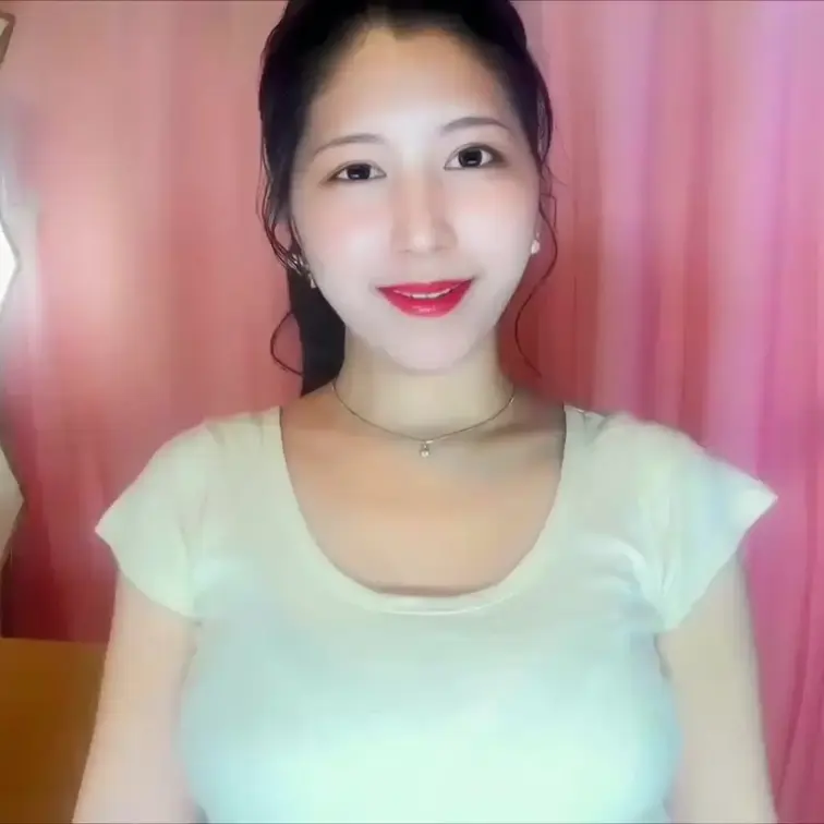 YouTubeで即BANになった顔出し下着紹介動画のフルバージョンです♡