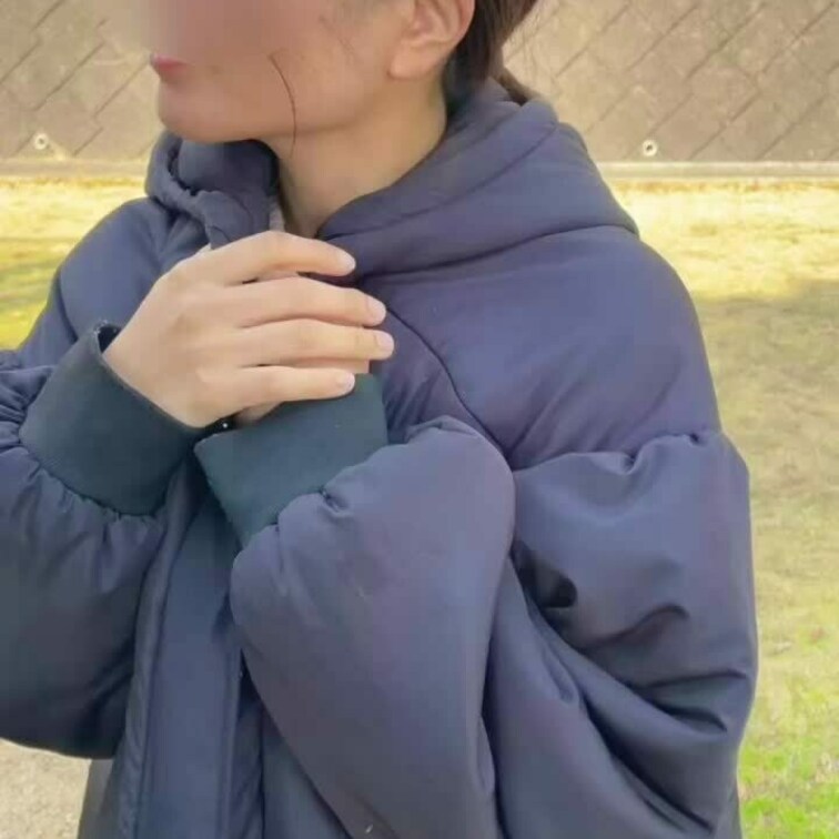 ○○○連れで賑わう日曜日の公園にて。