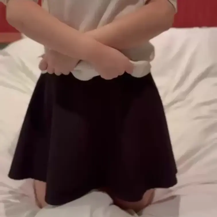 📸初めての投稿です…！
まだ撮影に慣れてなくて、ぎこちない感じかもしれません💦
でもその分、本当に“素”の私が出ちゃ