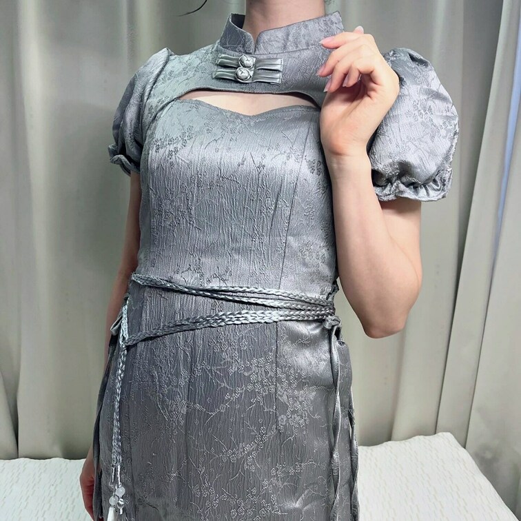 チャイナドレス着てみたよ💖
コスプレ姿の蘭はどうかな🧐
他のプランではもっとはだけた蘭がみられるよ🪄