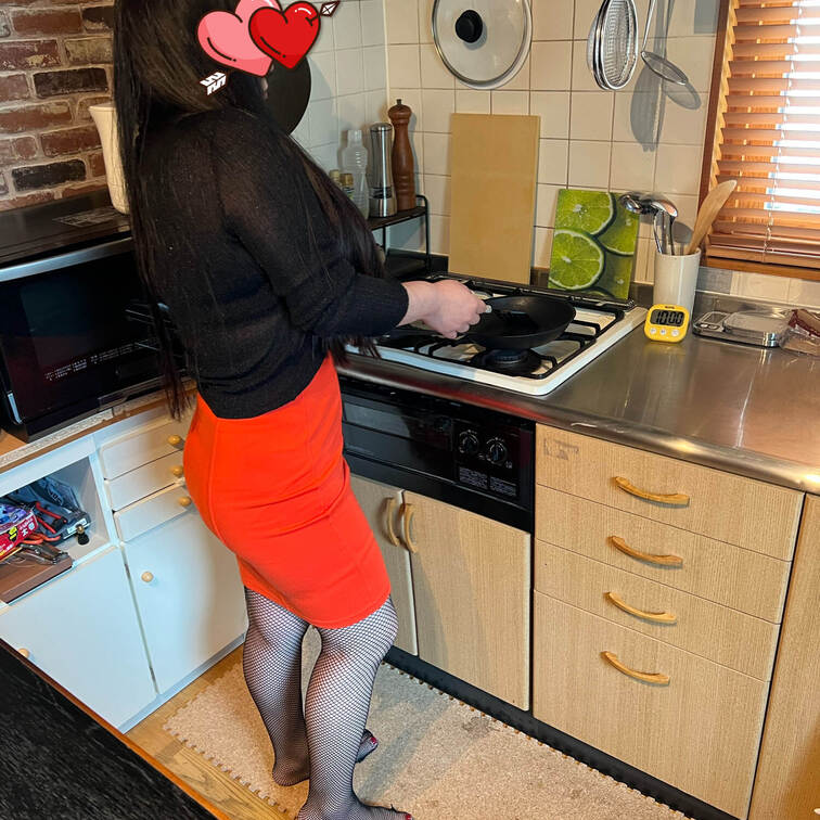 ❤️普段はこんな普通のOLが実はフェラが大好き過ぎて人妻デリヘルがやめられない❤️