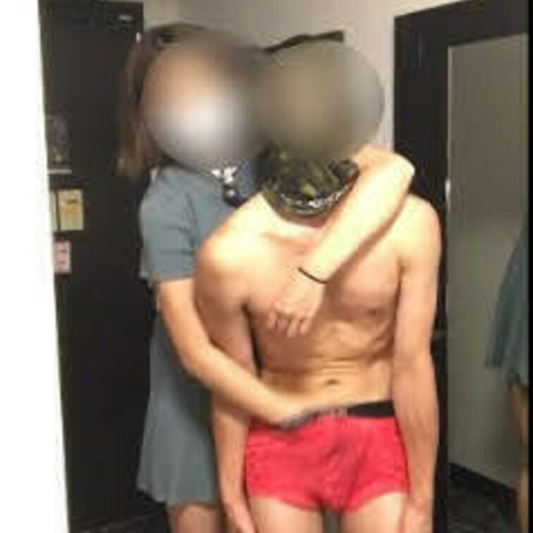 こんにちは！変態動画クリエイター(HDC)です！

もともと、性癖がドMでM活動をしておりました。変態動画クリエイタ