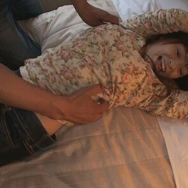 こちょこちょ族　ロ●系美少女　なな　デニムパンツ編

お待たせしました～！　こちょこちょ族の新作アップ！

今回