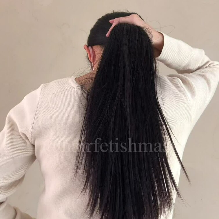 美髪黒髪ロングヘアのヘアアレンジ動画です。
