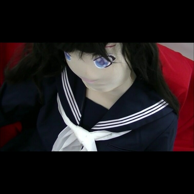 「着ぐるみ遊び」Vol.1。

モデルさんにはアニメ調のゼンシンタイツを着て抱き、その上に
セーラー服を着てもらい