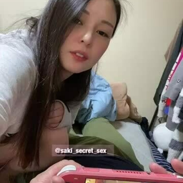 全自動オナホのさきだよ💓   
勝手に脱がせて咥えられて、股がられて搾り取られる体験してみたい？💓   
 どんなオ