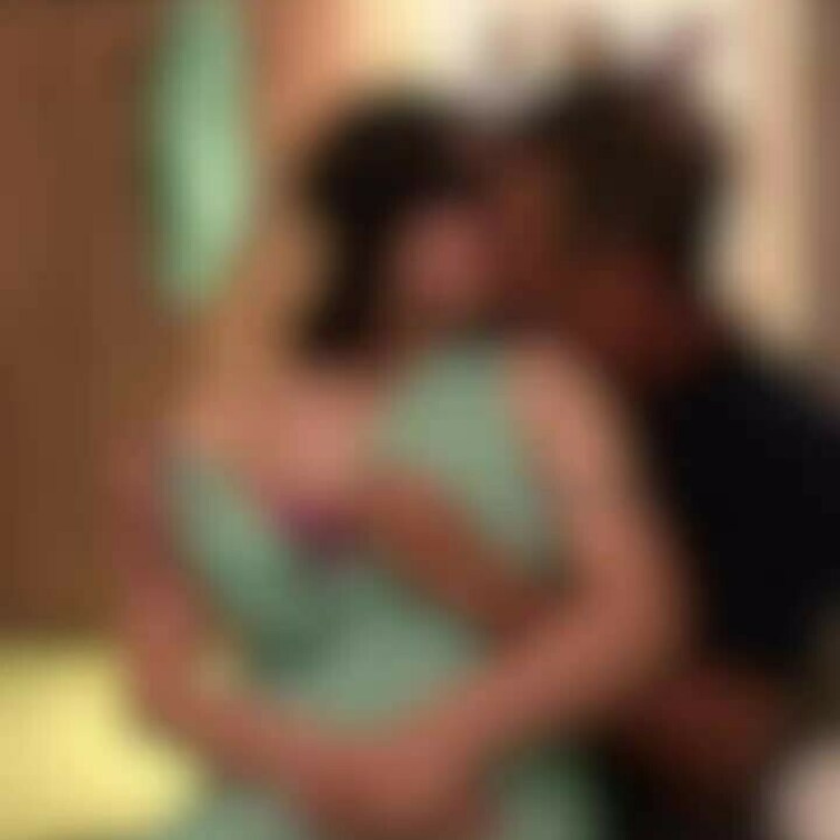 初他人棒　導入部分③
私以外の人と初めてのキス。
そして、初めてのディープキス。
綺麗なおっぱいも見えて肌があらわ