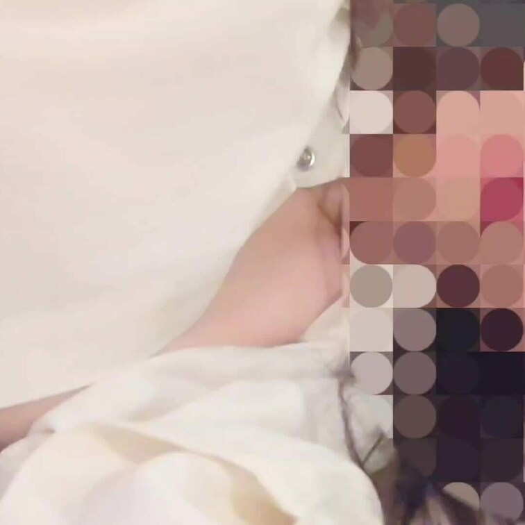 おっぱいチラリズム🫶