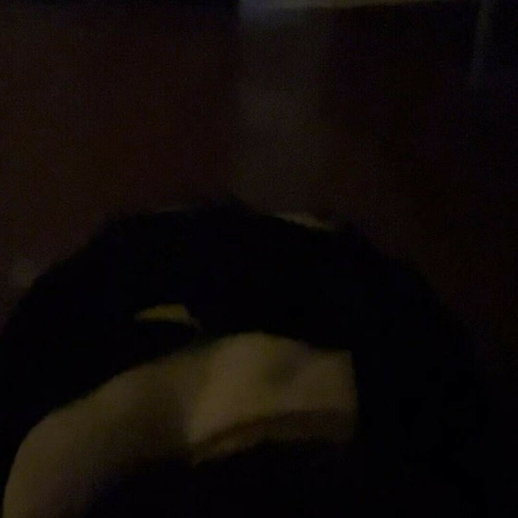 ひたすらフェラチオです。音を楽しんでいただければ。