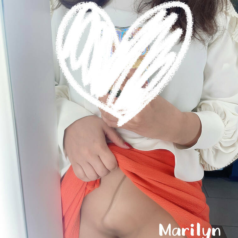 ノーパンストッキングでお出かけ🙈💕