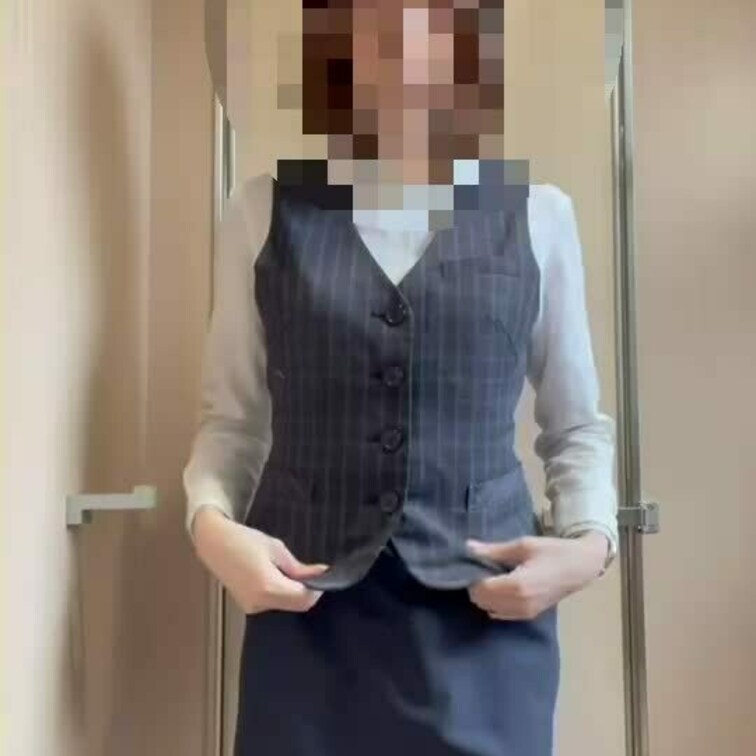 仕事中の妻にオ○ニー動画を撮るようにリクエスト！
従順な妻をご賞味ください^ ^