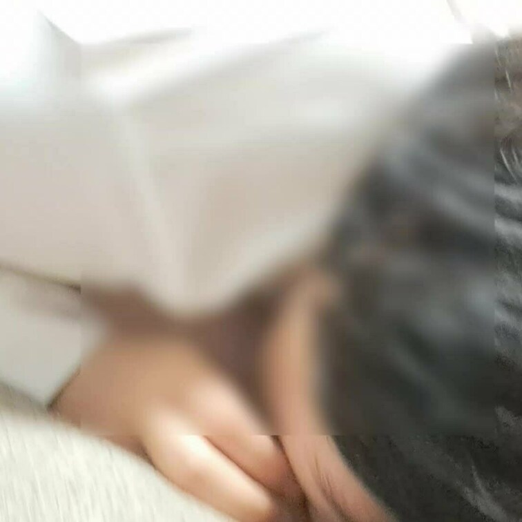 ふんふん言いながらチンポ舐めてるのかわいい