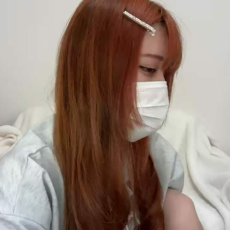 【みれい 20 歳】

みれいさんのライブ配信動画です
生配信 だと、1 回の有料配信を視聴すると、おおよそ平均 
