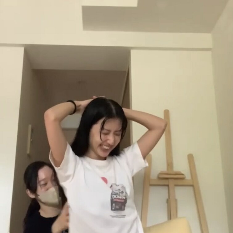 皆様いつもご購入ありがとうございます☺️
今回のくすぐり動画はこちらです👍

是非見てあげてくださいね(  ˆОˆ