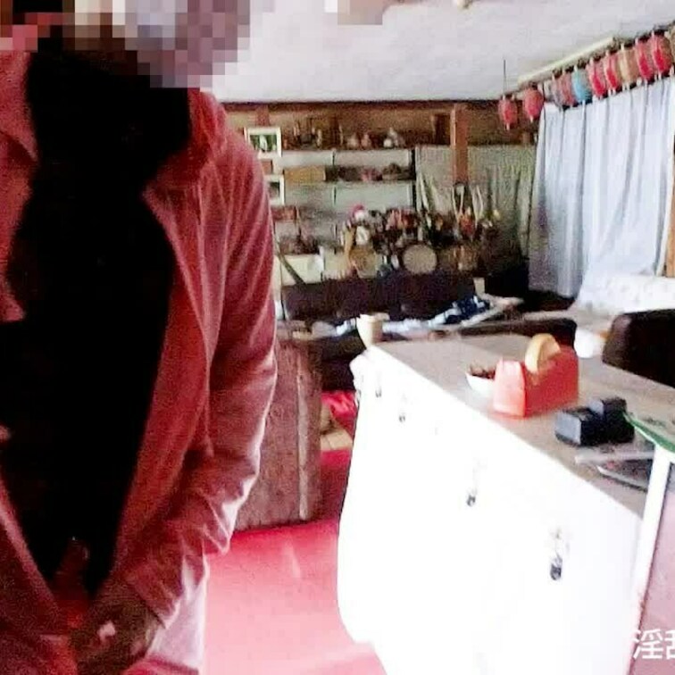 今日からは残念ながらなくなってしまった、あの有名な混浴の模様をご覧いただきます。
この日は珍しくワニさんが少なくほぼ一